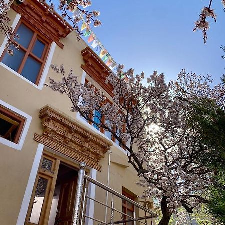 Gaywoo Guest House Leh Dış mekan fotoğraf